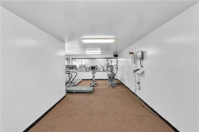 2320 California Ave, Marshall Shadeland, PA 15212