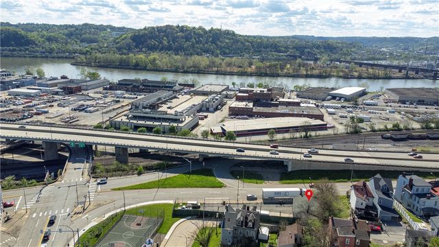 2320 California Ave, Marshall Shadeland, PA 15212