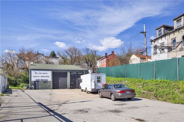 2320 California Ave, Marshall Shadeland, PA 15212