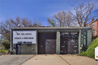 2320 California Ave, Marshall Shadeland, PA 15212