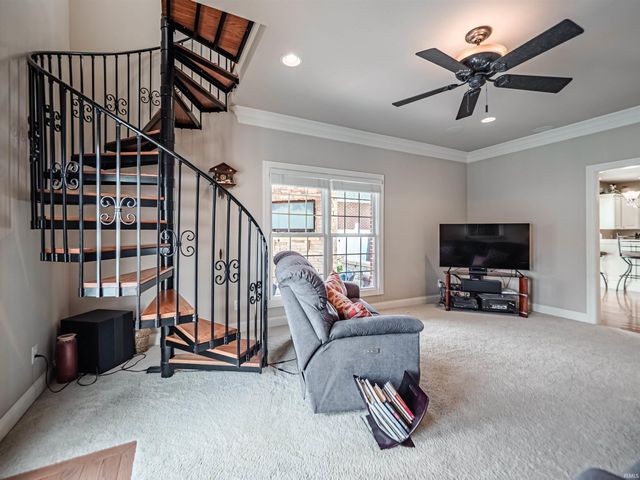 10411 Lauren Court, Newburgh, IN 47630