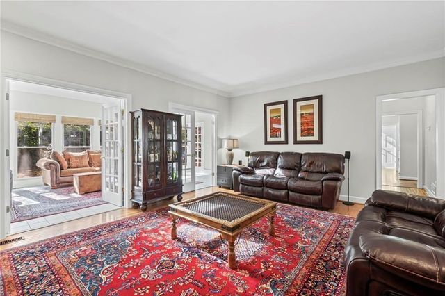 1728 Barrington Circle, Marietta, GA 30062