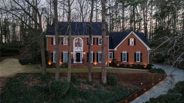 1728 Barrington Circle, Marietta, GA 30062