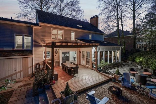 1728 Barrington Circle, Marietta, GA 30062