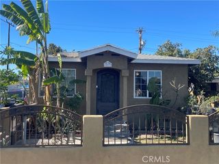 10979 Cassina A, South Gate, CA 90280