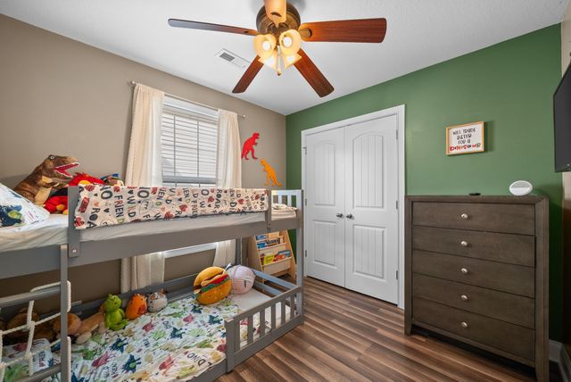 3760 Silver Fox Ln, Clarksville, TN 37040