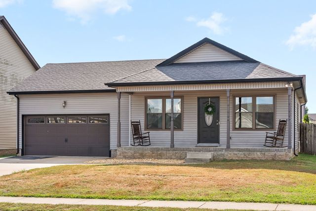 3760 Silver Fox Ln, Clarksville, TN 37040