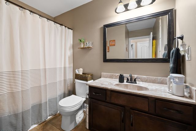 3760 Silver Fox Ln, Clarksville, TN 37040