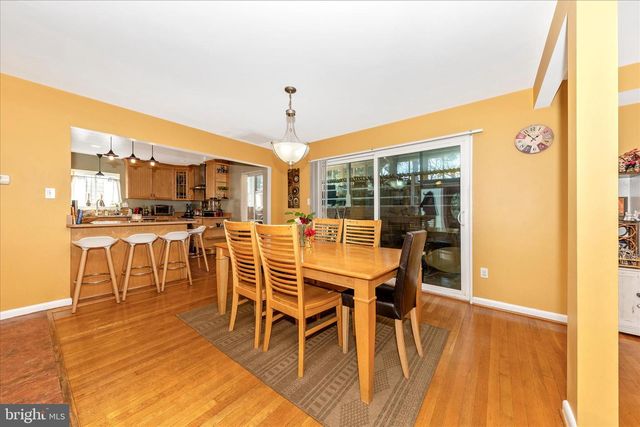 11412 FAIROAK DR, Silver Spring, MD 20902