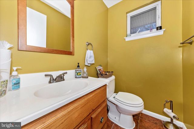 11412 FAIROAK DR, Silver Spring, MD 20902