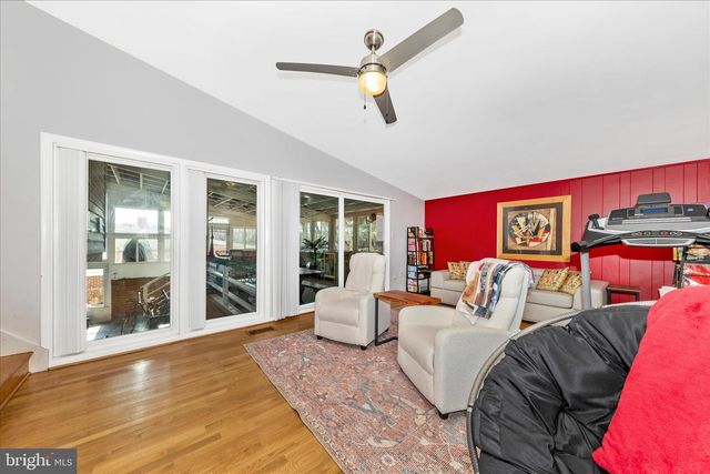 11412 FAIROAK DR, Silver Spring, MD 20902