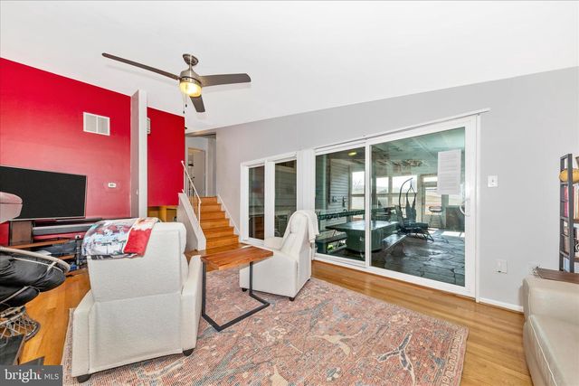 11412 FAIROAK DR, Silver Spring, MD 20902