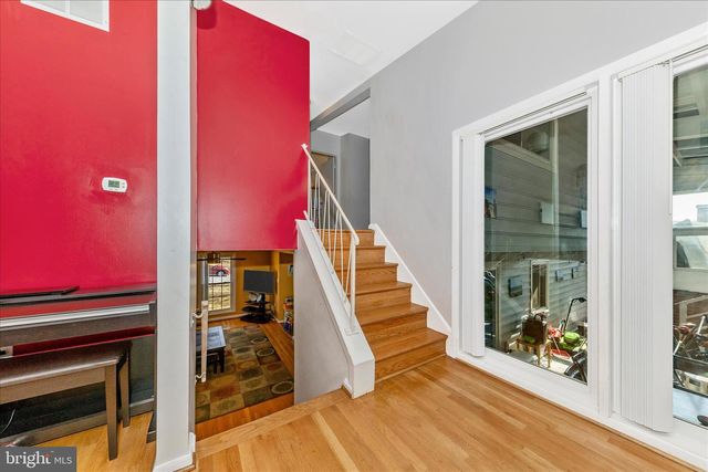 11412 FAIROAK DR, Silver Spring, MD 20902