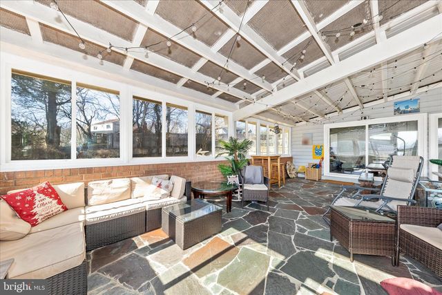 11412 FAIROAK DR, Silver Spring, MD 20902