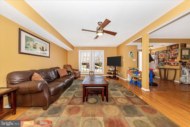 11412 FAIROAK DR, Silver Spring, MD 20902