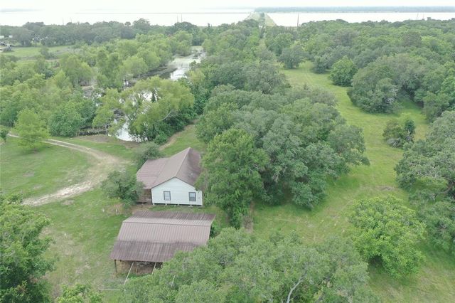 20146 Highway 35 Highway, Sweeny, TX 77480
