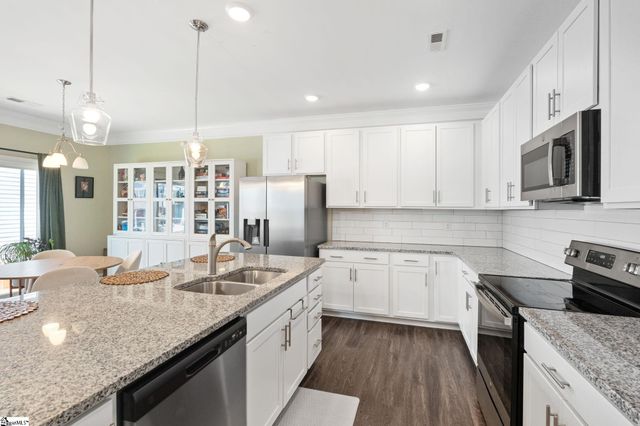 35 Arnold Mill Road, Simpsonville, SC 29680