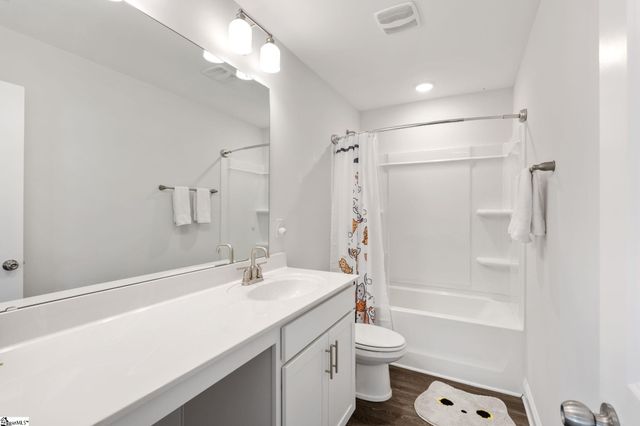 35 Arnold Mill Road, Simpsonville, SC 29680