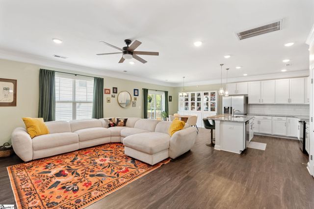 35 Arnold Mill Road, Simpsonville, SC 29680