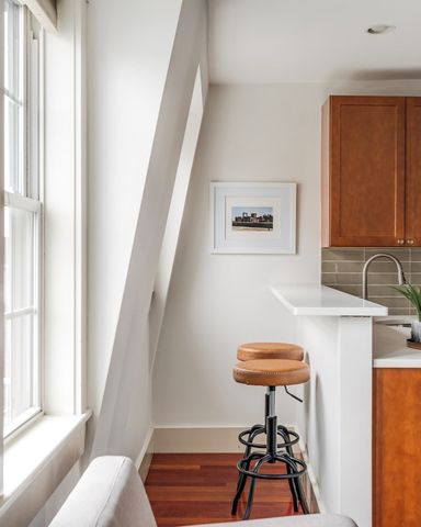 528 E 7th Street 3, Boston, MA 02127