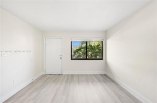 1330 W 29th St 33, Hialeah, FL 33012