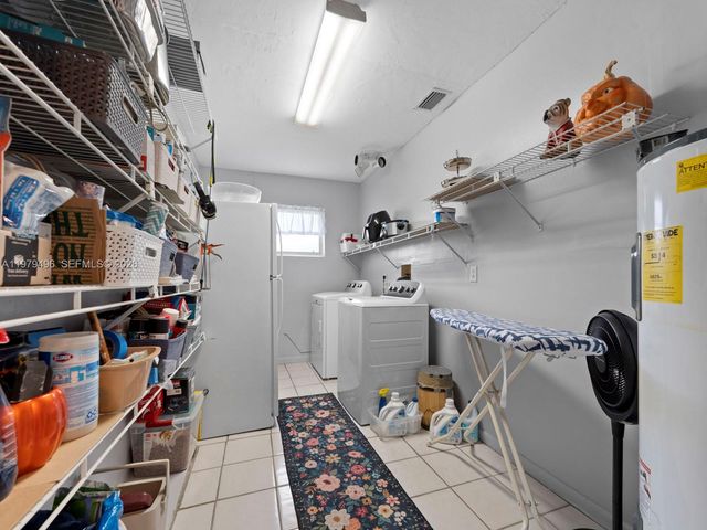 8620 SW 185th Ter, Cutler Bay, FL 33157