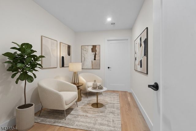 1586 Front St, Scotch Plains Twp., NJ 07076