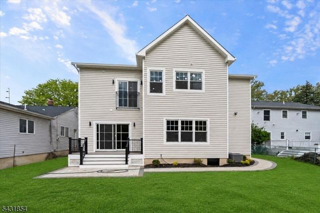 1586 Front St, Scotch Plains Twp., NJ 07076