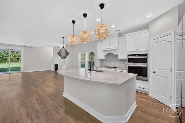 36 Mettler Loop, Richmond Hill, GA 31324