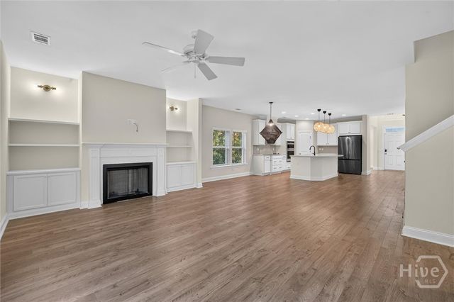 36 Mettler Loop, Richmond Hill, GA 31324