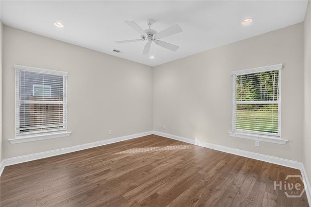 36 Mettler Loop, Richmond Hill, GA 31324