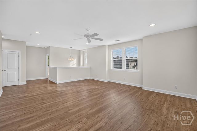 36 Mettler Loop, Richmond Hill, GA 31324