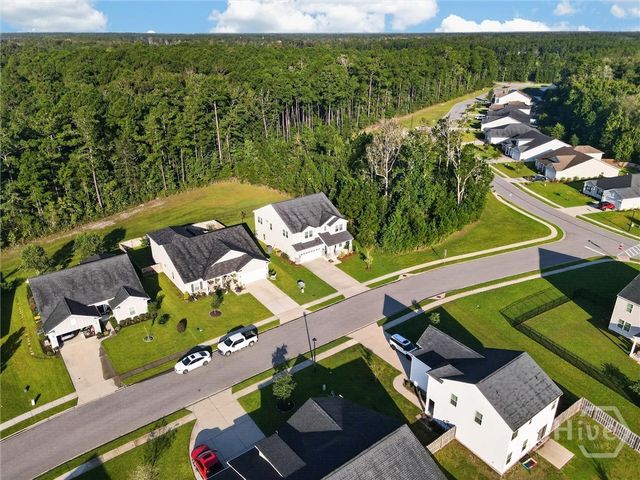36 Mettler Loop, Richmond Hill, GA 31324