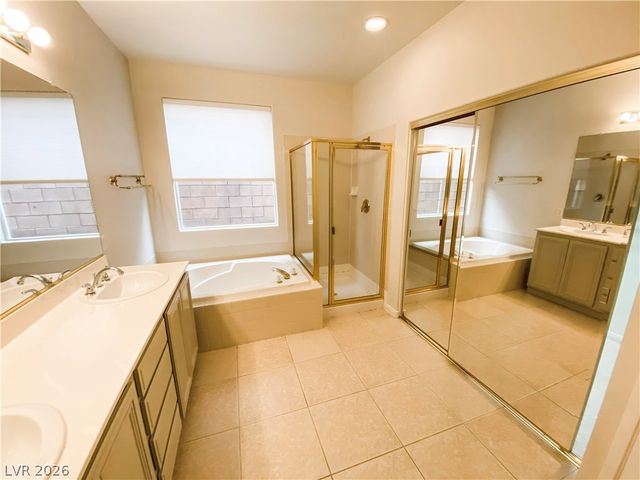 11021 Mount Royal Avenue, Las Vegas, NV 89144