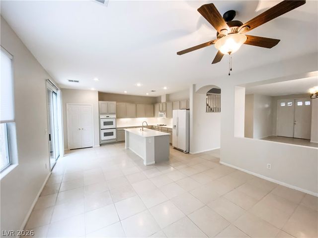 11021 Mount Royal Avenue, Las Vegas, NV 89144