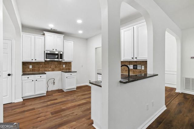 2319 Sawgrass Drive, Hampton, GA 30228