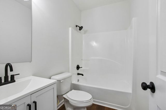 2319 Sawgrass Drive, Hampton, GA 30228
