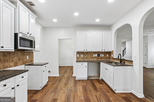 2319 Sawgrass Drive, Hampton, GA 30228