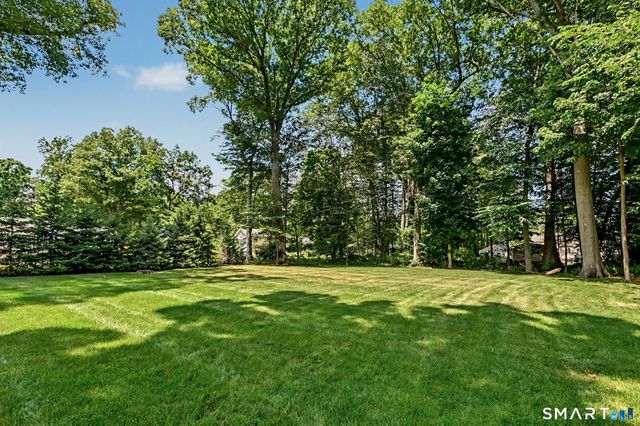 122 Berrian Road, Stamford, CT 06905