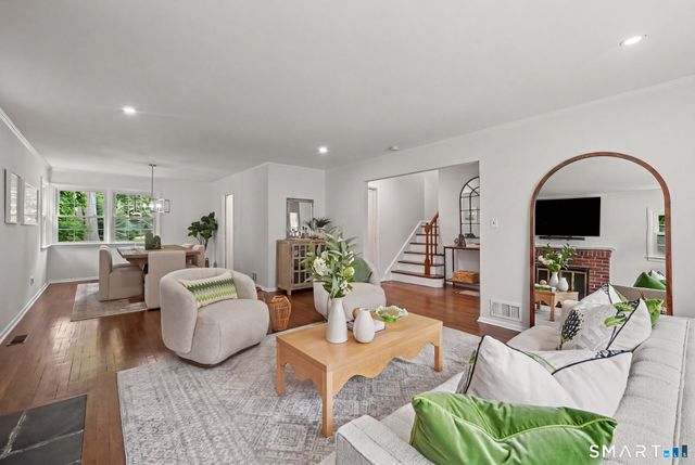 122 Berrian Road, Stamford, CT 06905