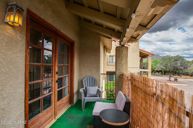 8255 N Oracle Road, Tucson, AZ 85704
