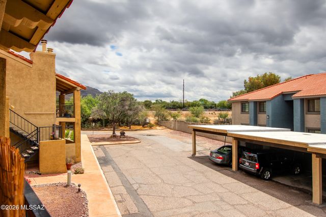 8255 N Oracle Road, Tucson, AZ 85704