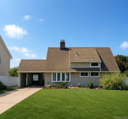 259 Elm Drive S, Levittown, NY 11756
