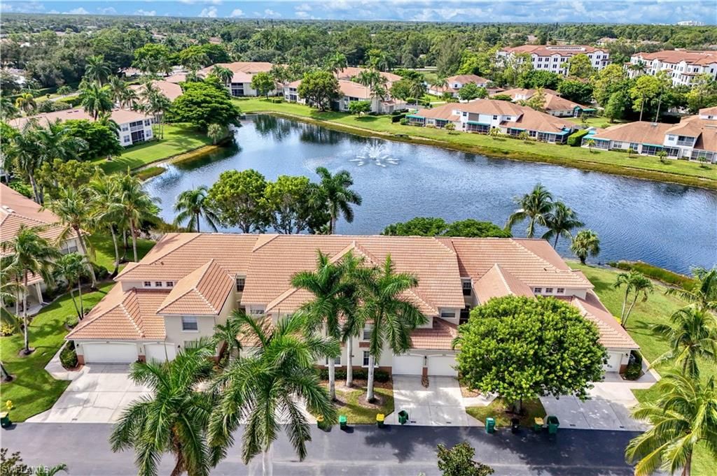 325 Dover PL 103, NAPLES, FL 34104 — photo 3