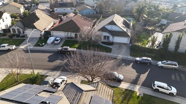 3042 Tenaya Ln, Stockton, CA 95212