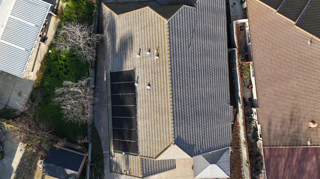 3042 Tenaya Ln, Stockton, CA 95212