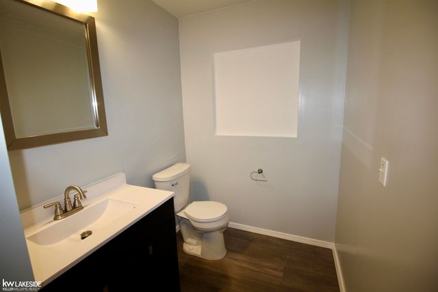 21181 24 Mile Road, Macomb Twp, MI 48042
