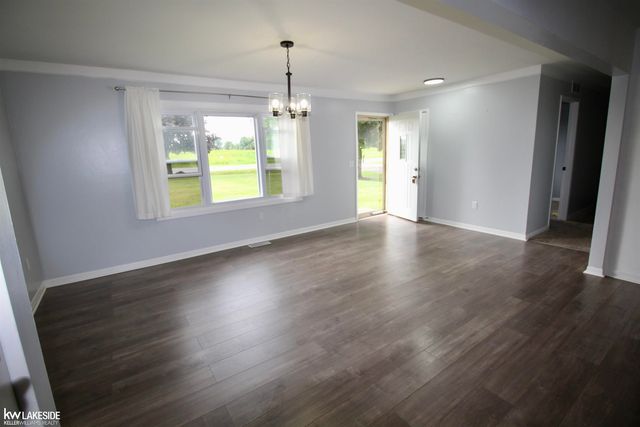 21181 24 Mile Road, Macomb Twp, MI 48042