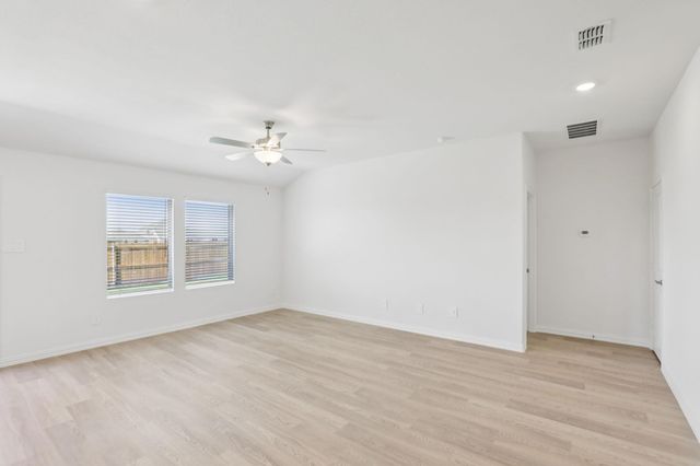 2100 Rannoch Street, Sherman, TX 75092