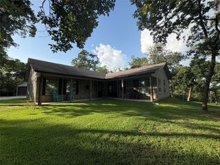 8595 Jared Road, Bellville, TX 77418